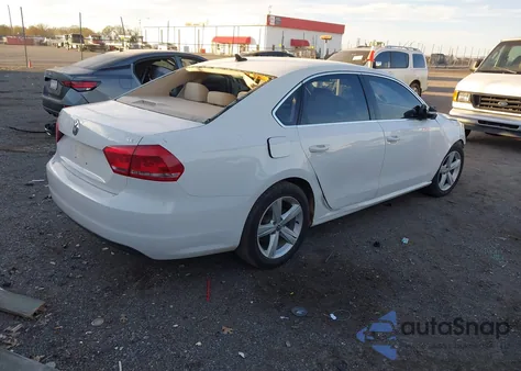 2013 Volkswagen Passat 2.5L Se from USA, damaged, VIN 1VWBH7A32DC028080